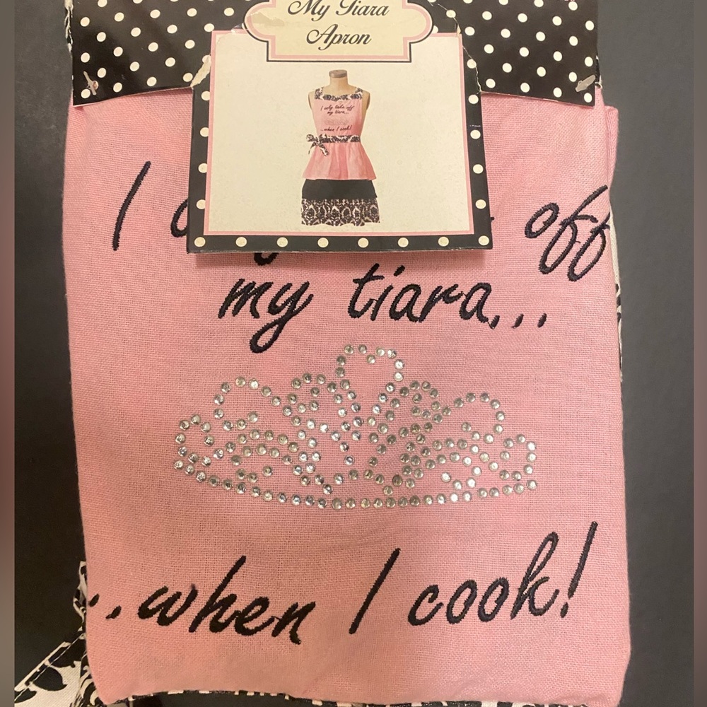 NWT My tiara apron - Picture 2 of 6